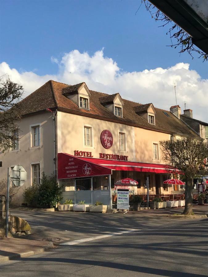 La Fleur De Lys Hotel Cormatin Exterior photo